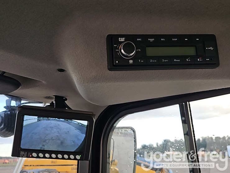 caterpillar-910-image-31