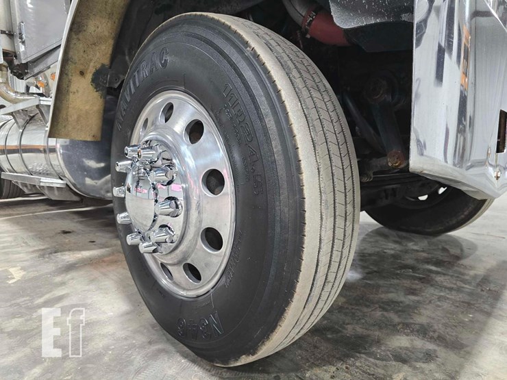 2004-international-paystar-5900-image-20