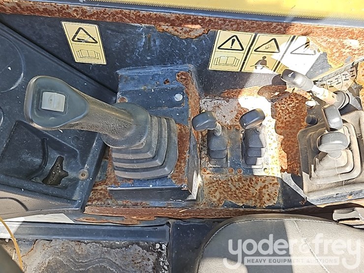 2016-jcb-510-56-image-31