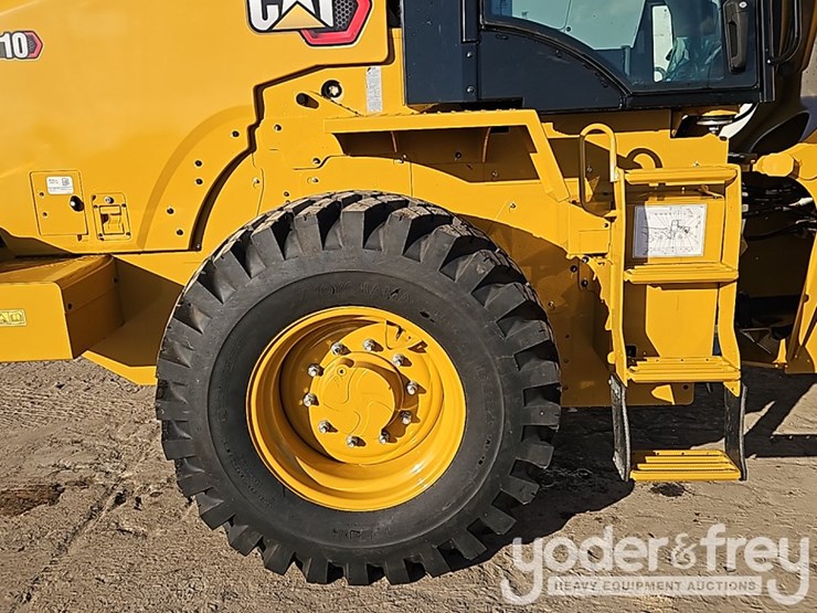 2024-caterpillar-910-image-8