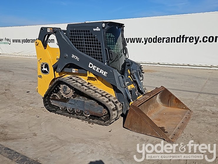 2023-deere-317g-image-7