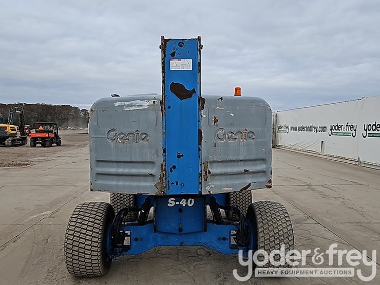 2014-genie-s40-image-17