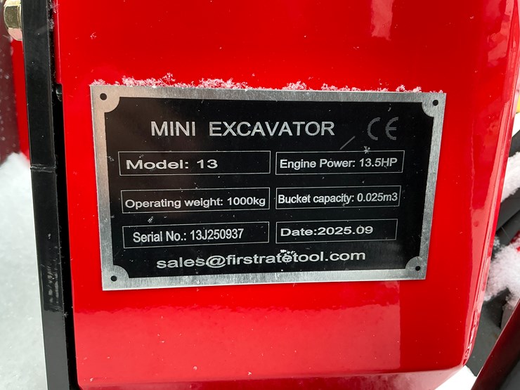 #1207-•-unused-future-ft13-mini-excavator-image-47