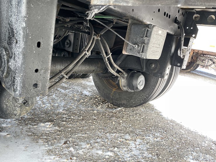 2022-stoughton-trailer-image-21