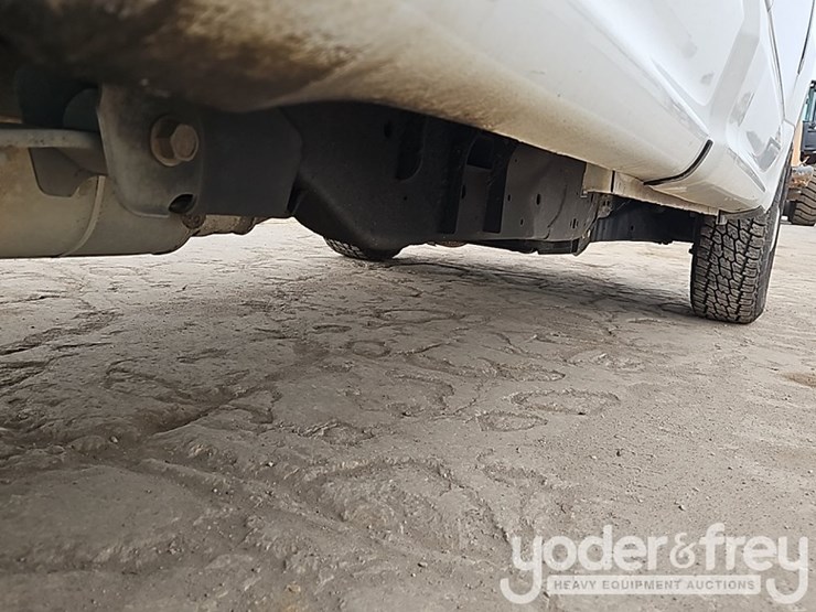 2022-ford-f250-image-9