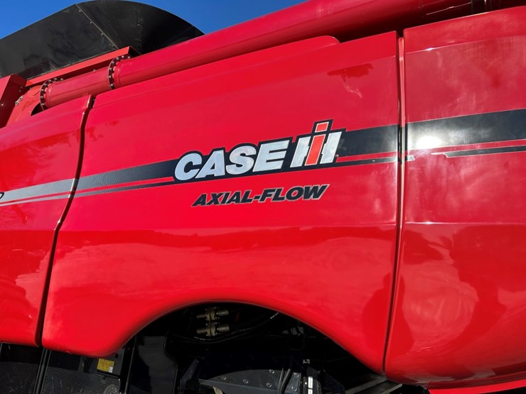 2007-case-ih-7010-image-28