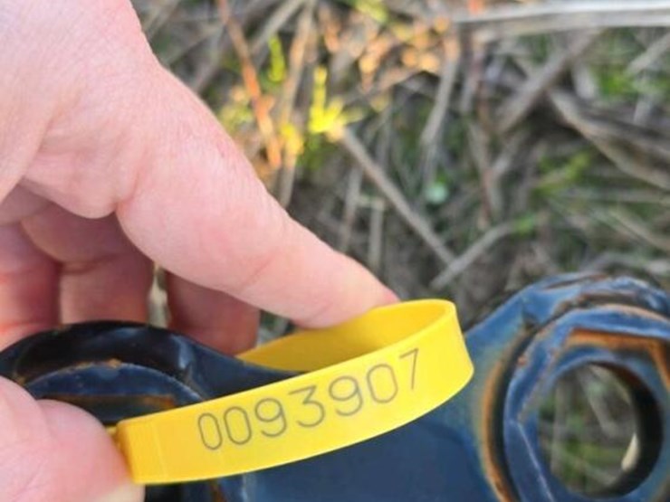 mini-excavator-auger-w/-12"-bit-image-3