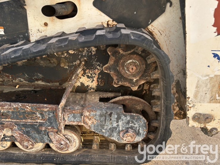 2021-bobcat-mt55-image-15