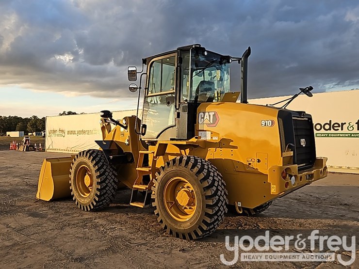 caterpillar-910-image-4