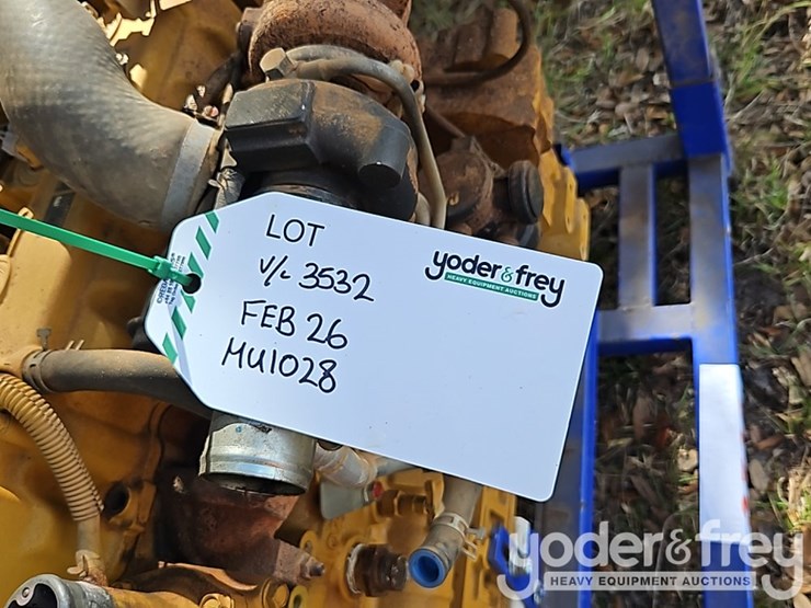 cat-c3.3b-4-cylinder-engine-image-5