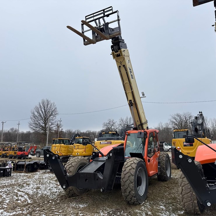 JLG 1255