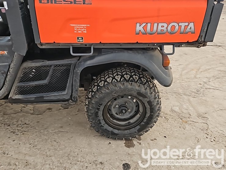 2015-kubota-rtv-x900-image-12
