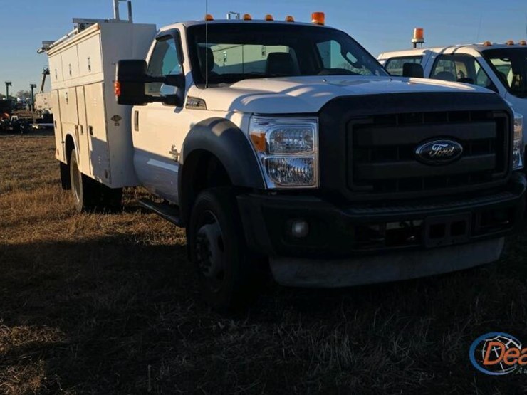 2012-ford-f550-image-40