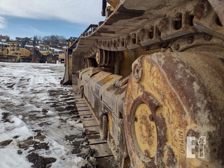 2005-caterpillar-d4g-xl-image-26