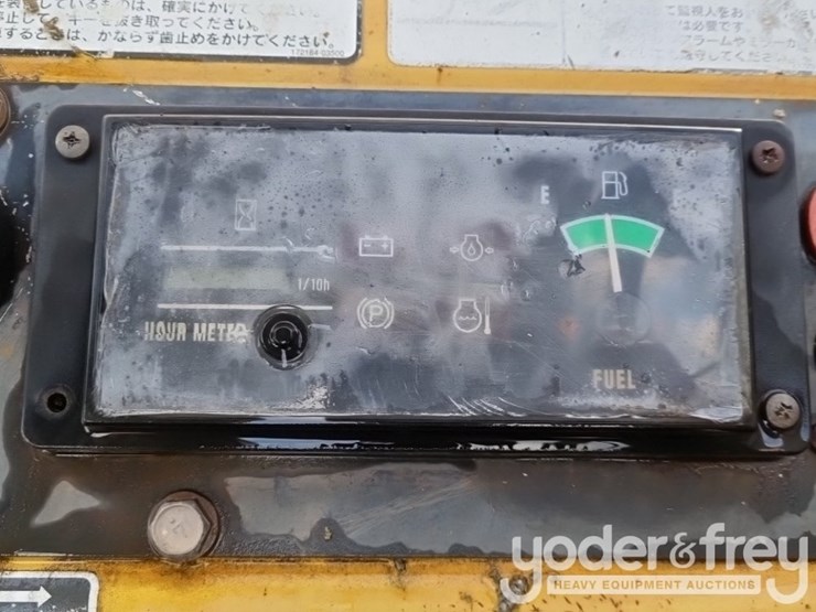 2013-yanmar-c30r-2b-image-36