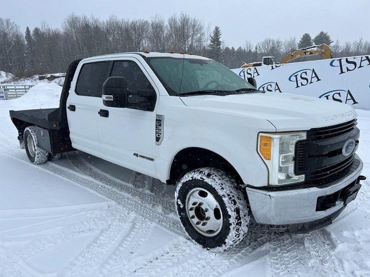 2017-ford-f350-image-8