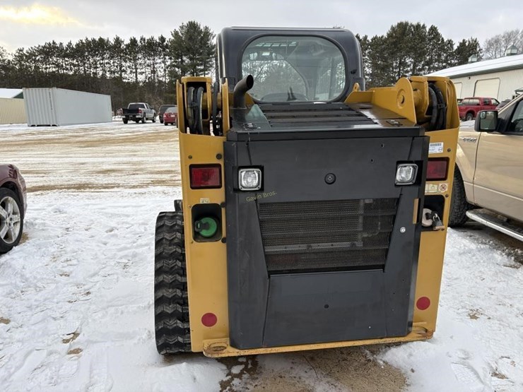 2017-caterpillar-239d-image-2