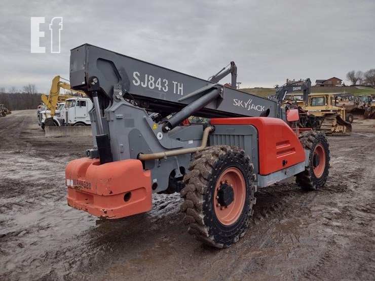 2018-skyjack-sj843th-image-29