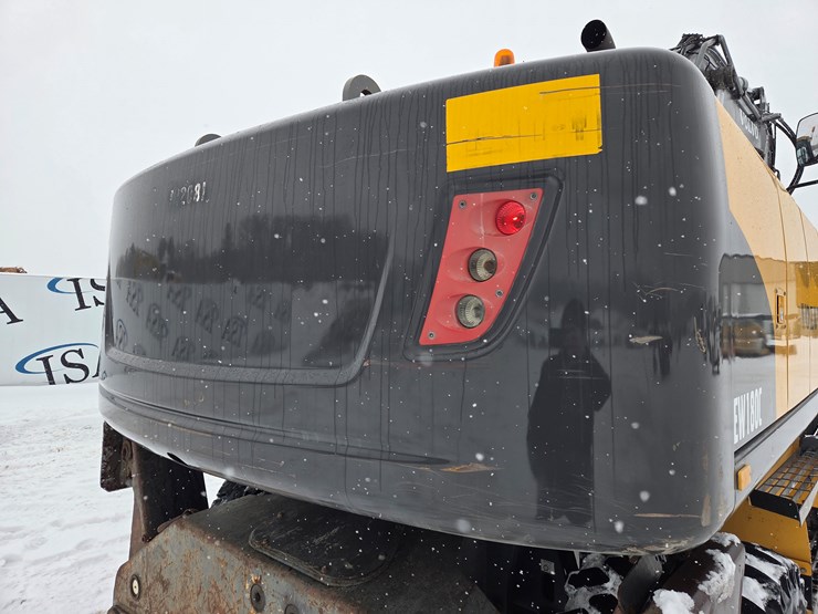 2010-volvo-ew180c-image-43