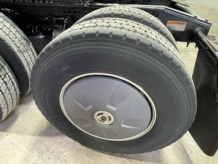 #6224-•-2022-freightliner-cascadia-semi-truck-(title-in-delay)-image-58