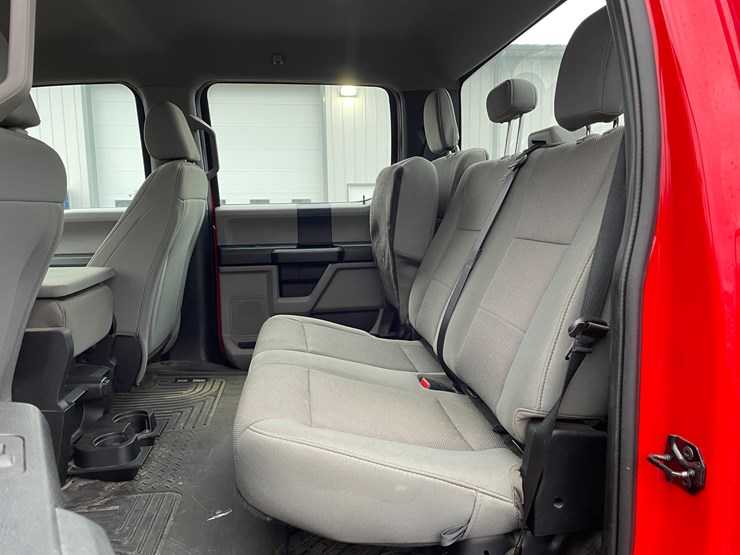 2021-ford-f350-xl-image-49