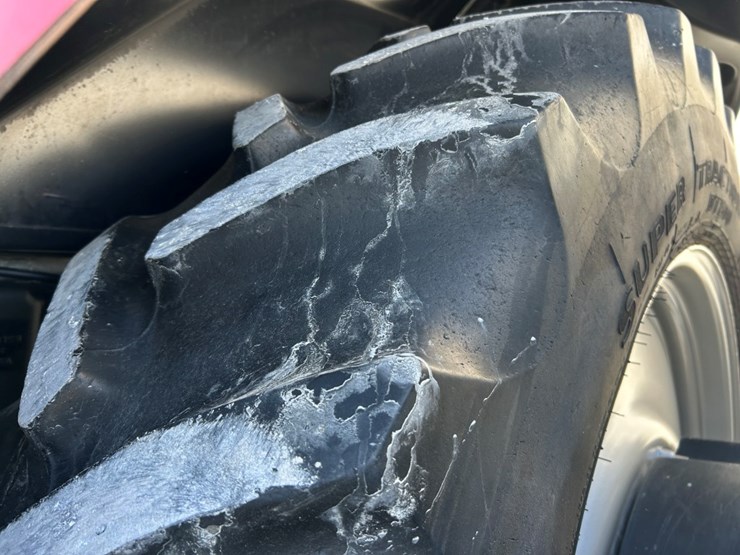 2009-case-ih-magnum-335-image-49