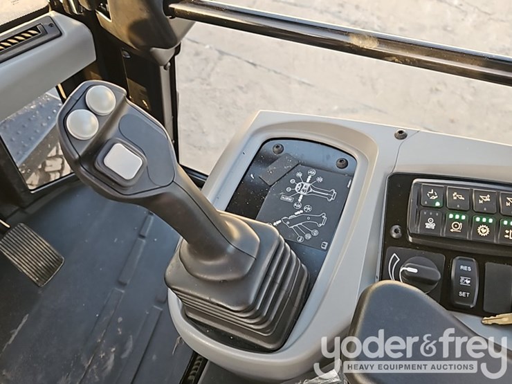 caterpillar-910-image-26