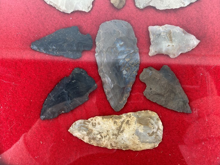 #88-•-#5153-•-(11)-framed-native-american-artifacts-image-4