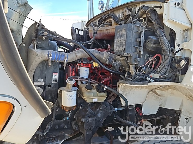 2009-sterling-acterra-image-38