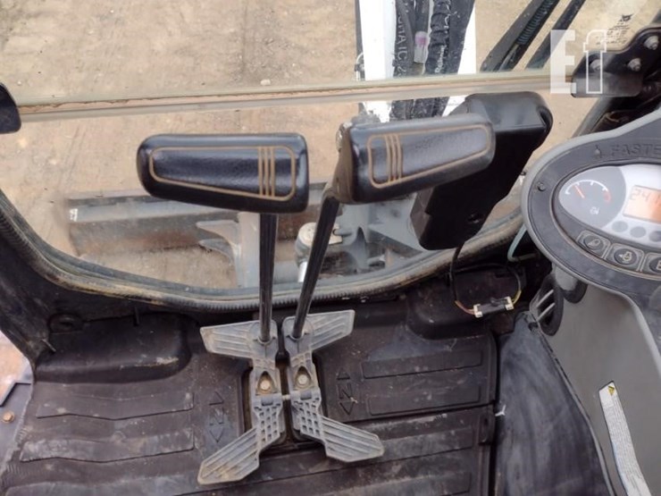 2021-bobcat-e35i-image-10