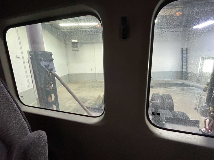 #6227-•-2018-freightliner-cascadia-day-cab-semi-truck-(title-in-delay)-image-83