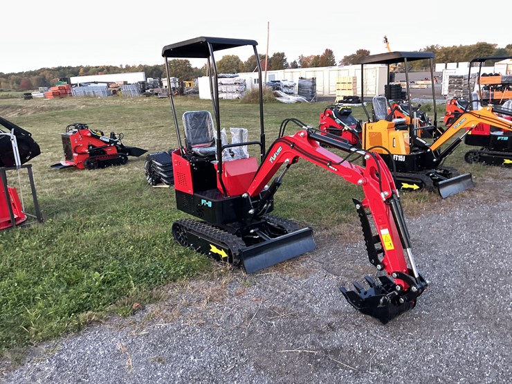 #1207-•-unused-future-ft13-mini-excavator-image-41