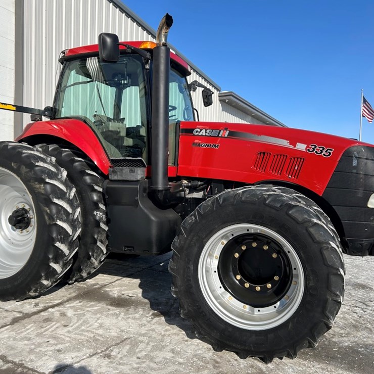 2009 CASE IH MAGNUM 335