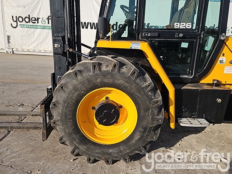 2016-jcb-926-image-13