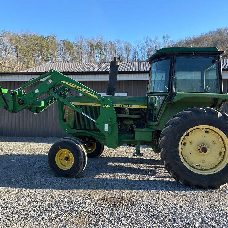 JOHN DEERE 4430