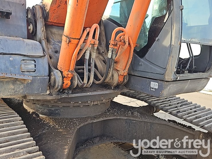 2006-hitachi-zx350-lc-3-image-15