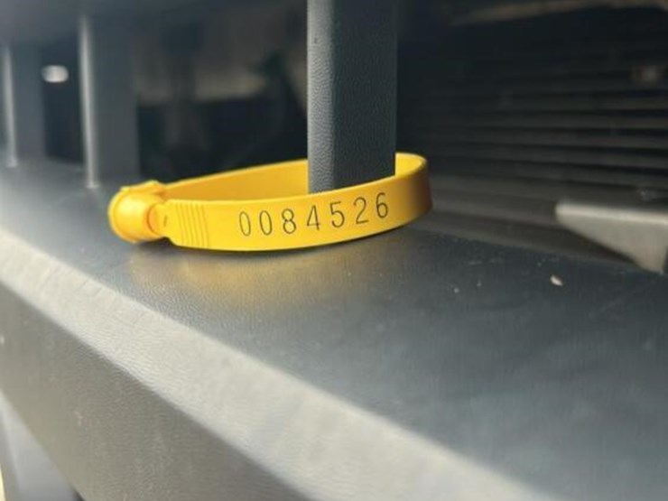 2014-ford-e350-image-15