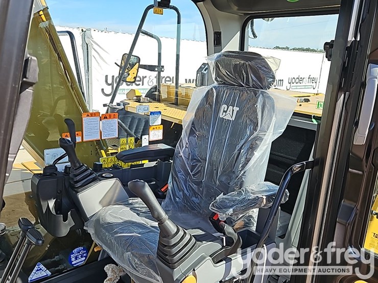 2023-caterpillar-313gc-image-40