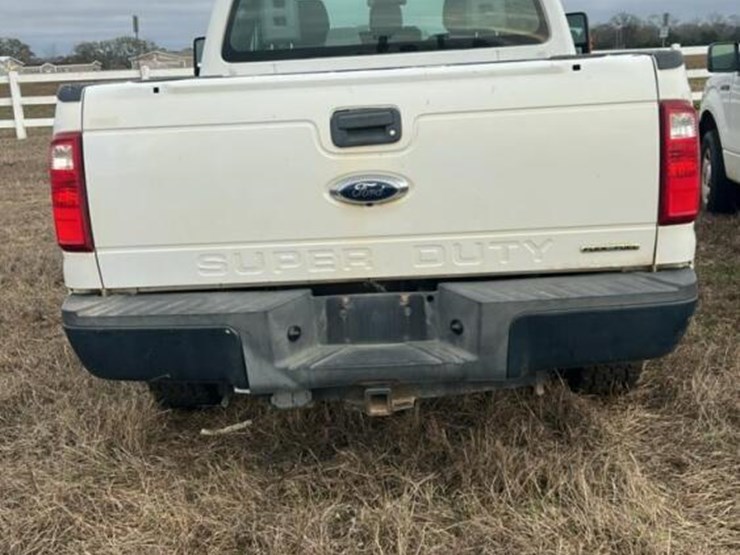 2013-ford-f250-image-3