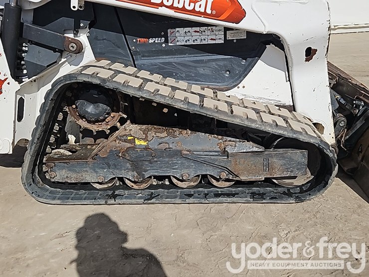 2022-bobcat-t76-image-8