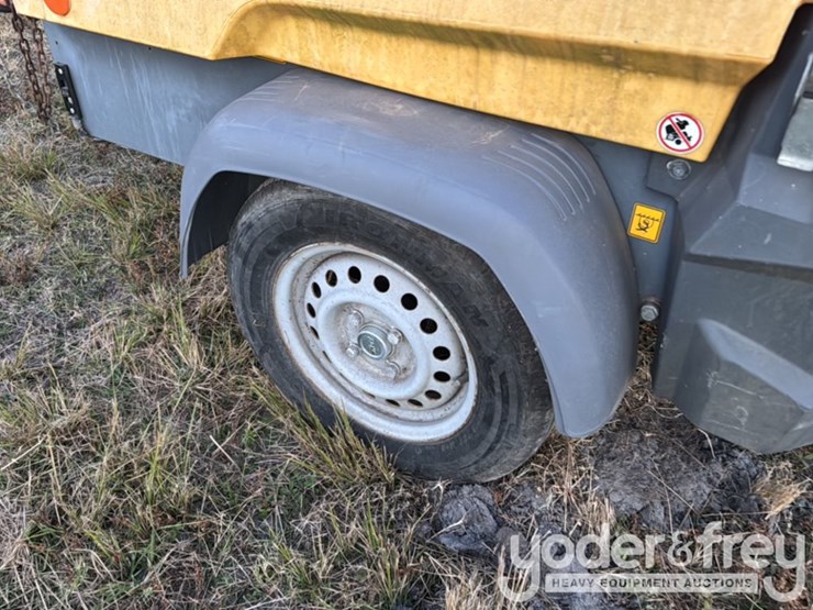 2018-atlas-copco-110-cfm-image-7