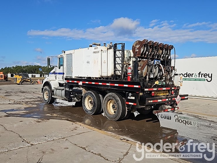 2011-kenworth-t470-image-4