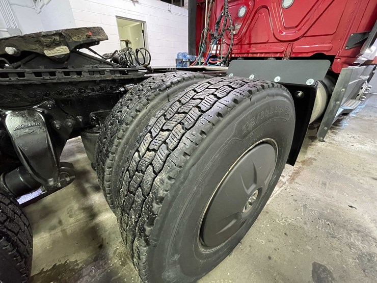 #6226-•-2021-freightliner-cascadia-semi-truck-(title-in-delay)-image-46