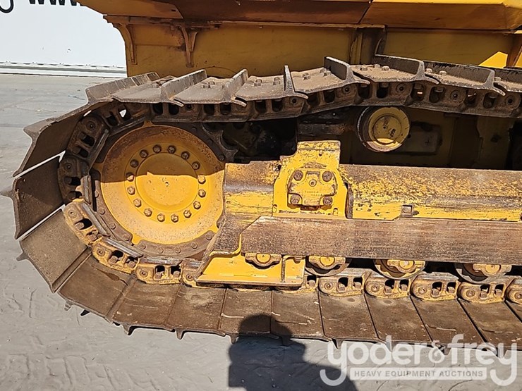 2017-deere-700k-lgp-image-9