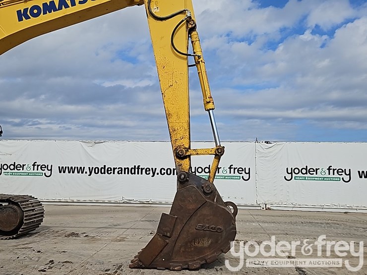 2019-komatsu-pc390-lci-11-image-16