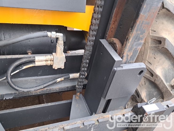 2019-jcb-940-image-21