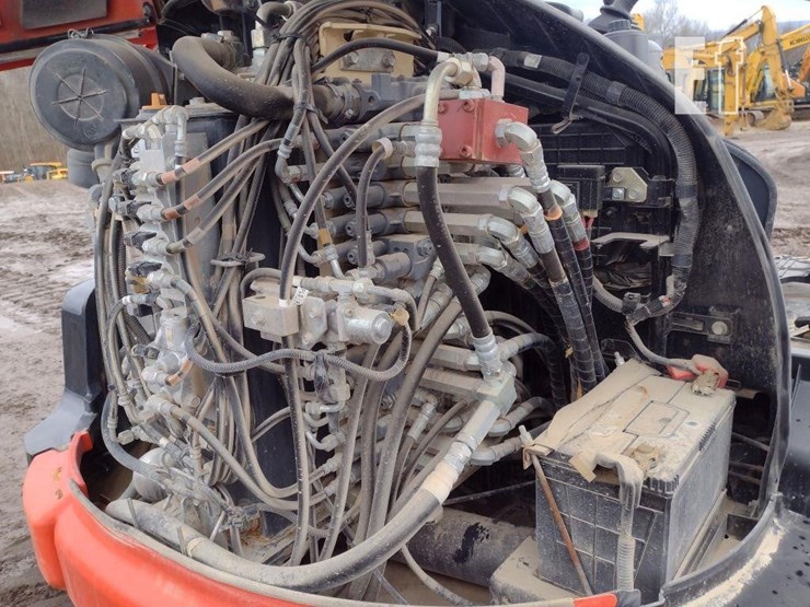 kubota-kx057-5-image-45