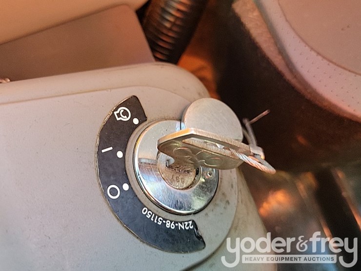 2024-komatsu-pc55mr-image-54