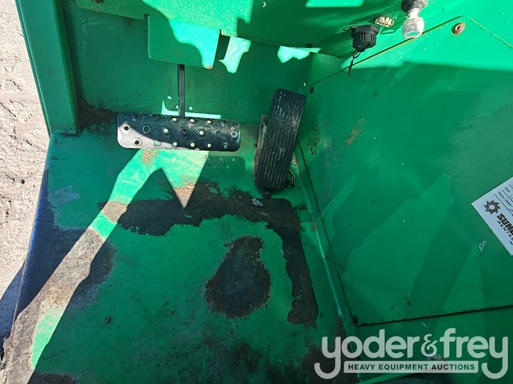 2016-sky-trak-6036-image-27