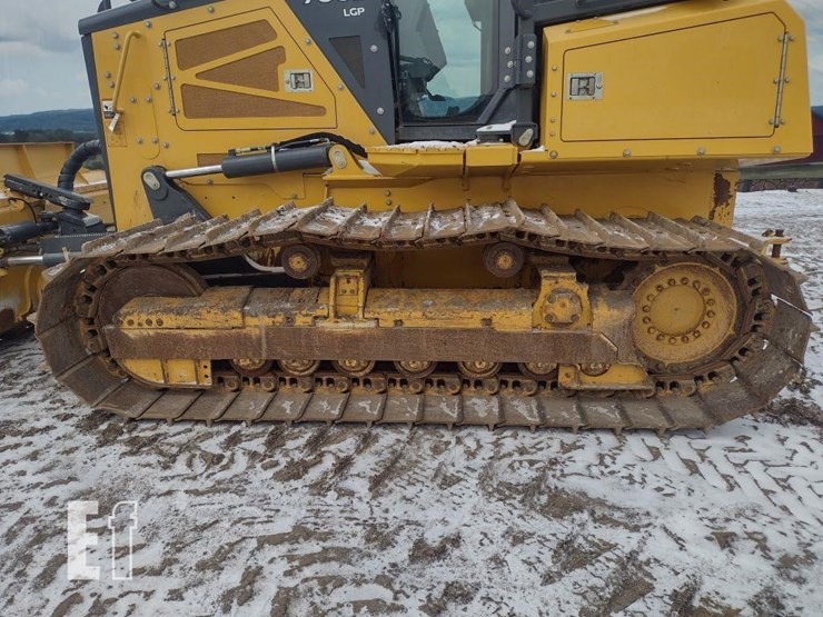 2022-deere-700l-lgp-image-20